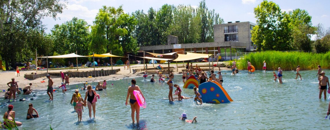 Napsugár Strand