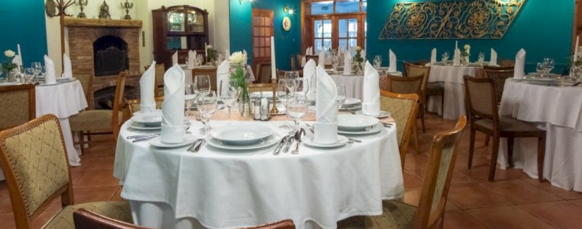 Sz&aacute;rcsa_Hotel02