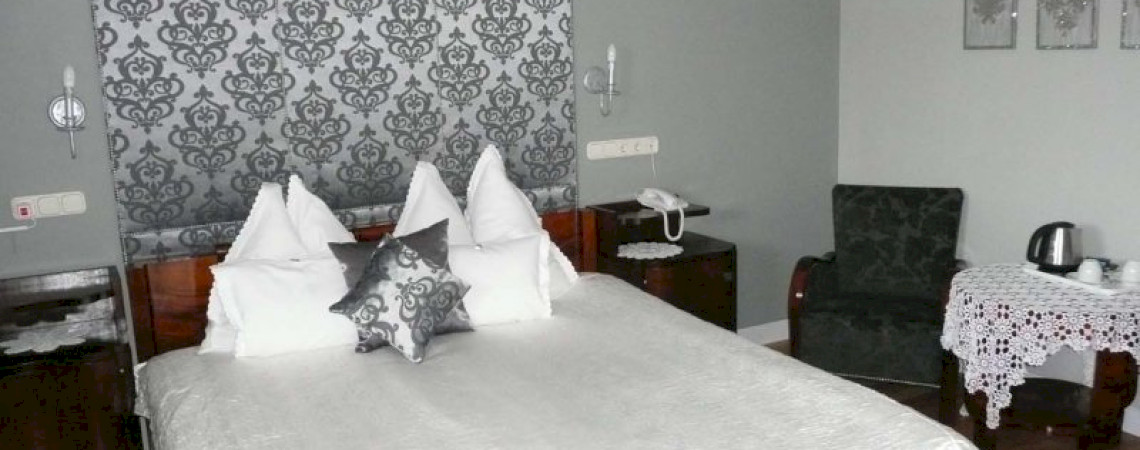 Sz&aacute;rcsa_Hotel03